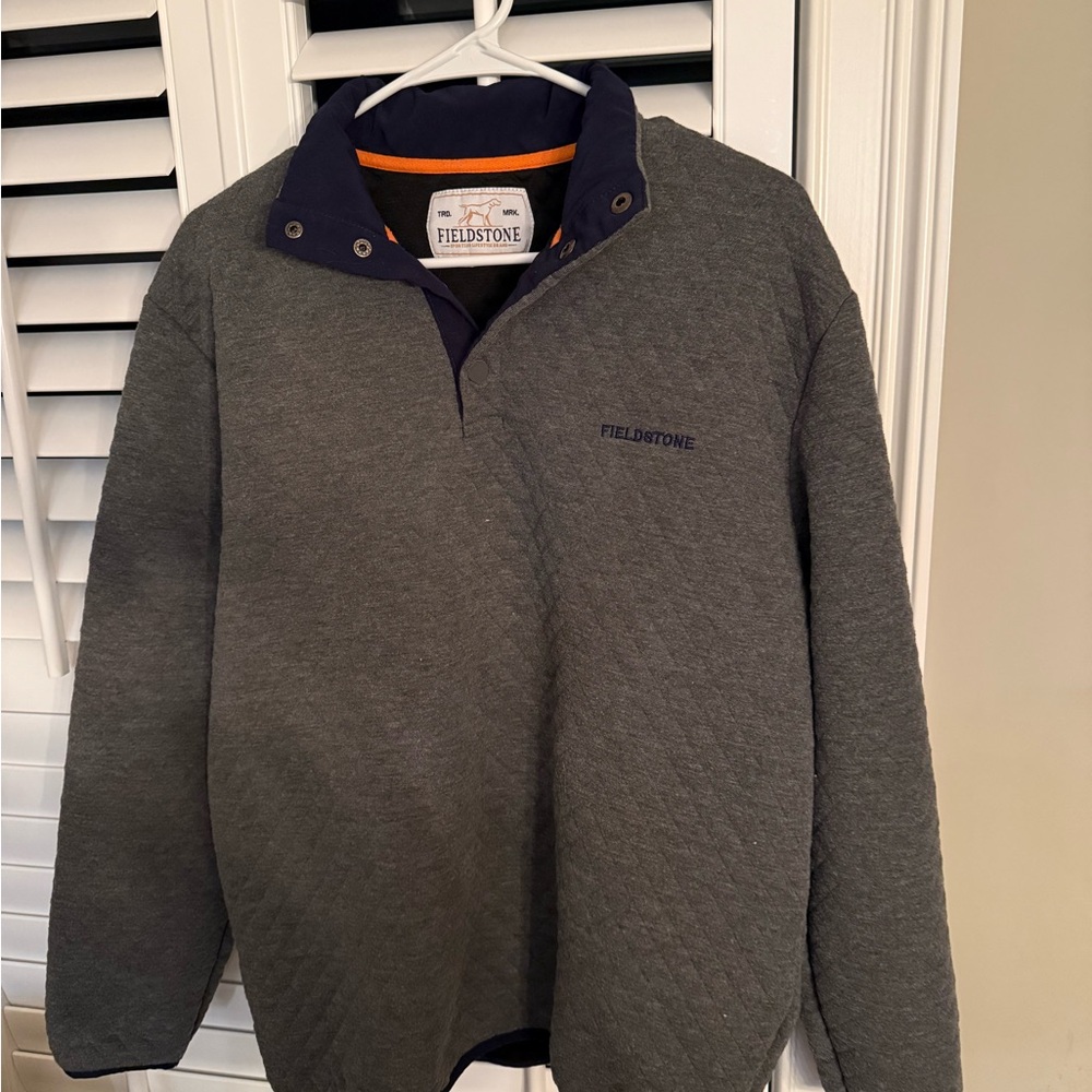 Fieldstone Quilted Henley Pullover